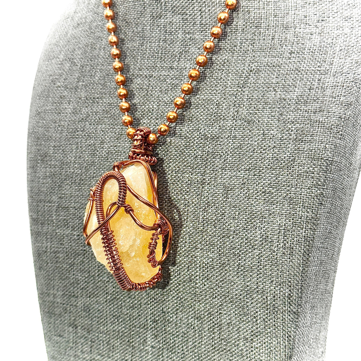 Solar Raideance | Yellow Calcite Pendant