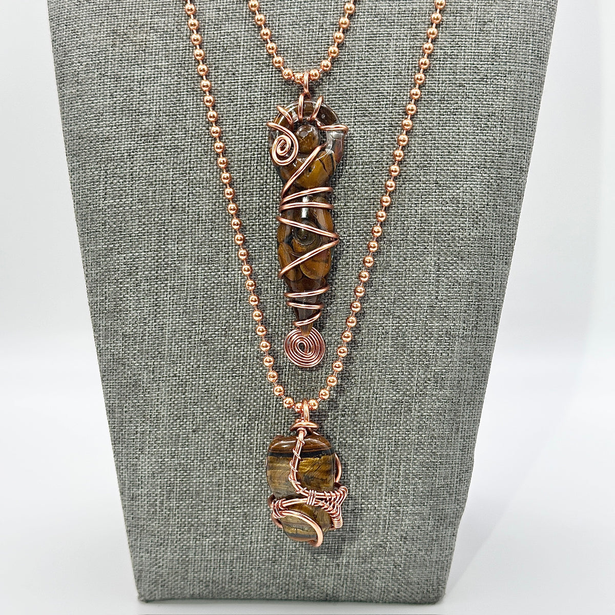 Coordinating Confidence | Tiger Eye Couple Set