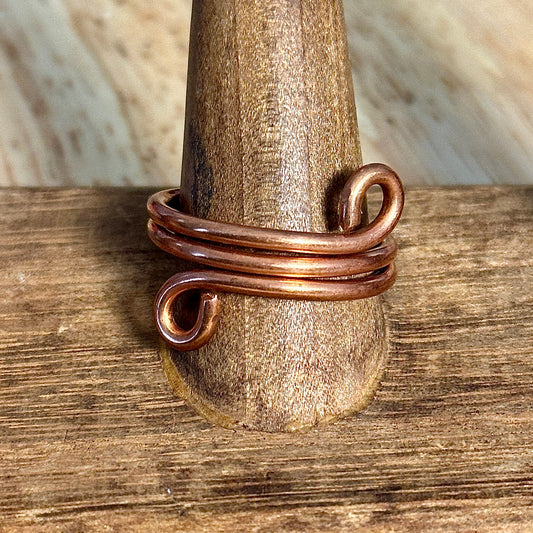 Continuum Loop Copper Ring |