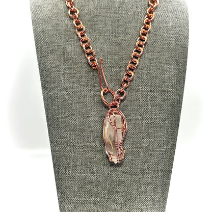 To the Max | Clear Quartz Pendant on Linked Chain