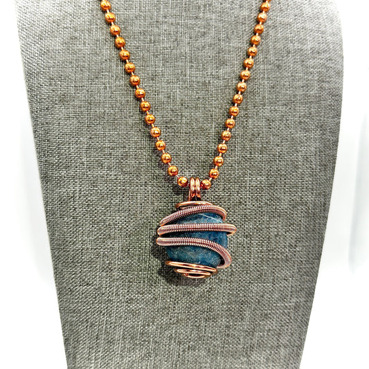 Manifestors Stone | Tumbled Apatite Pendant