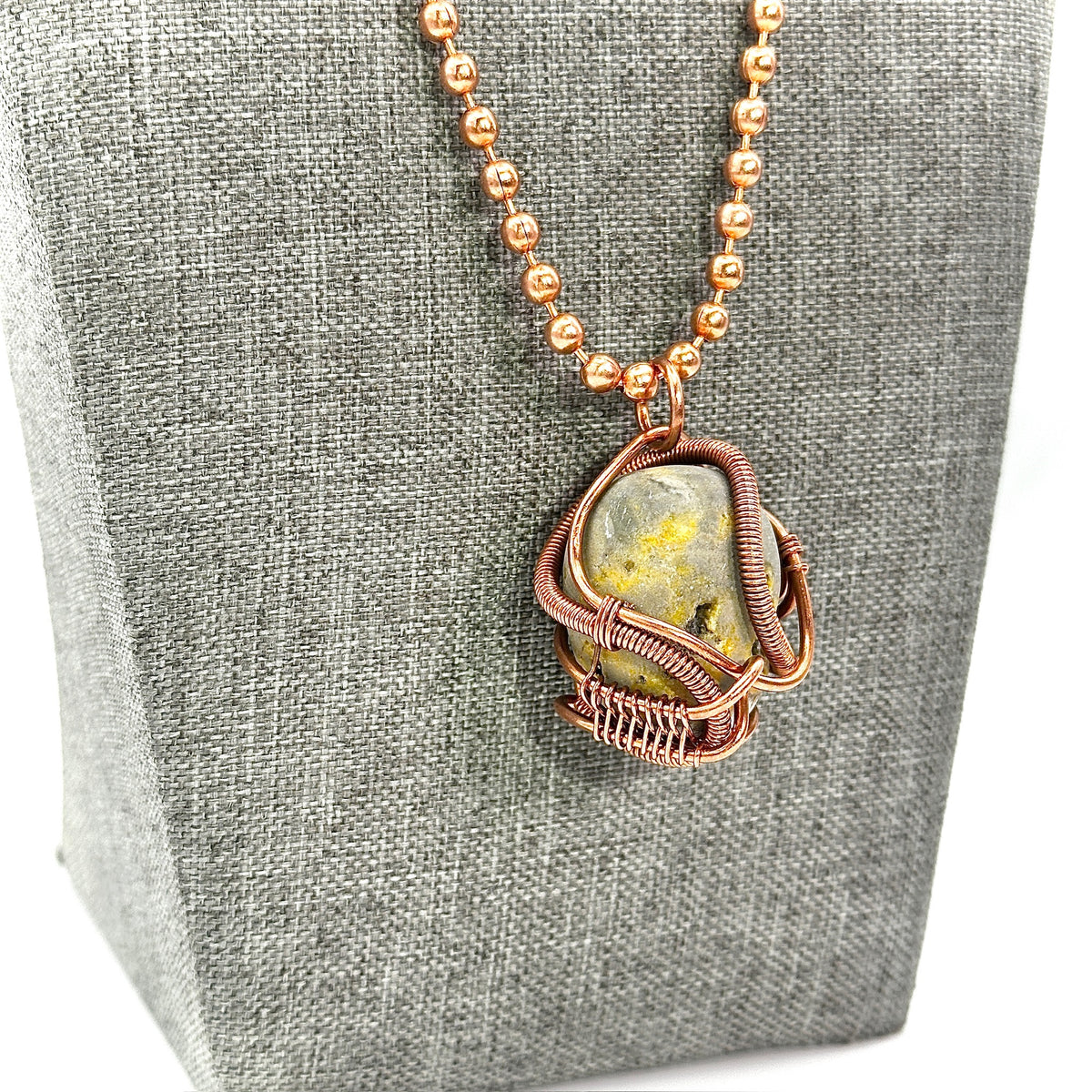 Ultimate Transformer |  Bumblebee Jasper Pendant