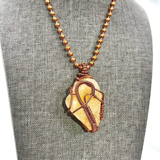 Solar Raideance | Yellow Calcite Pendant