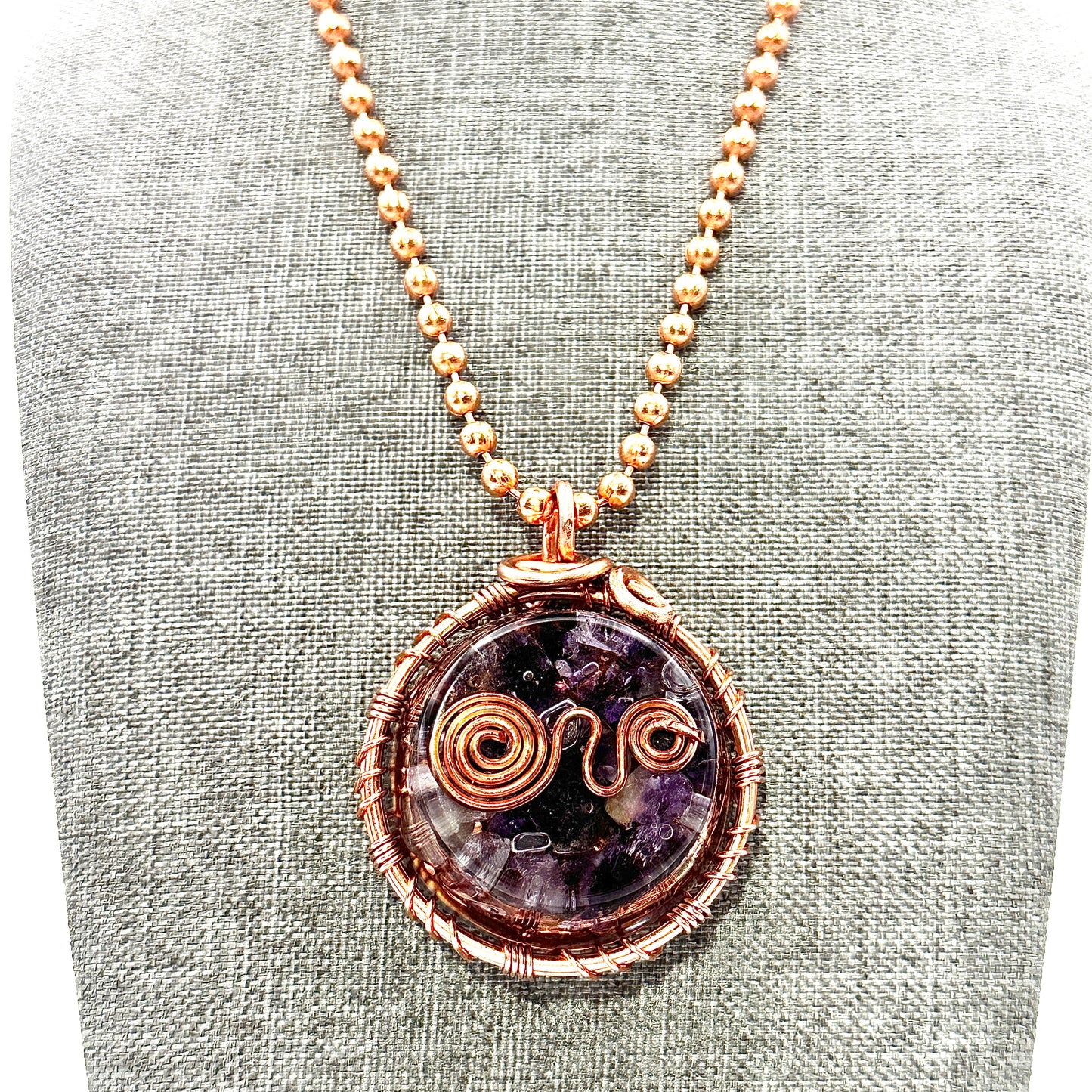 Oh, To be Seen! | Amethyst Amulet